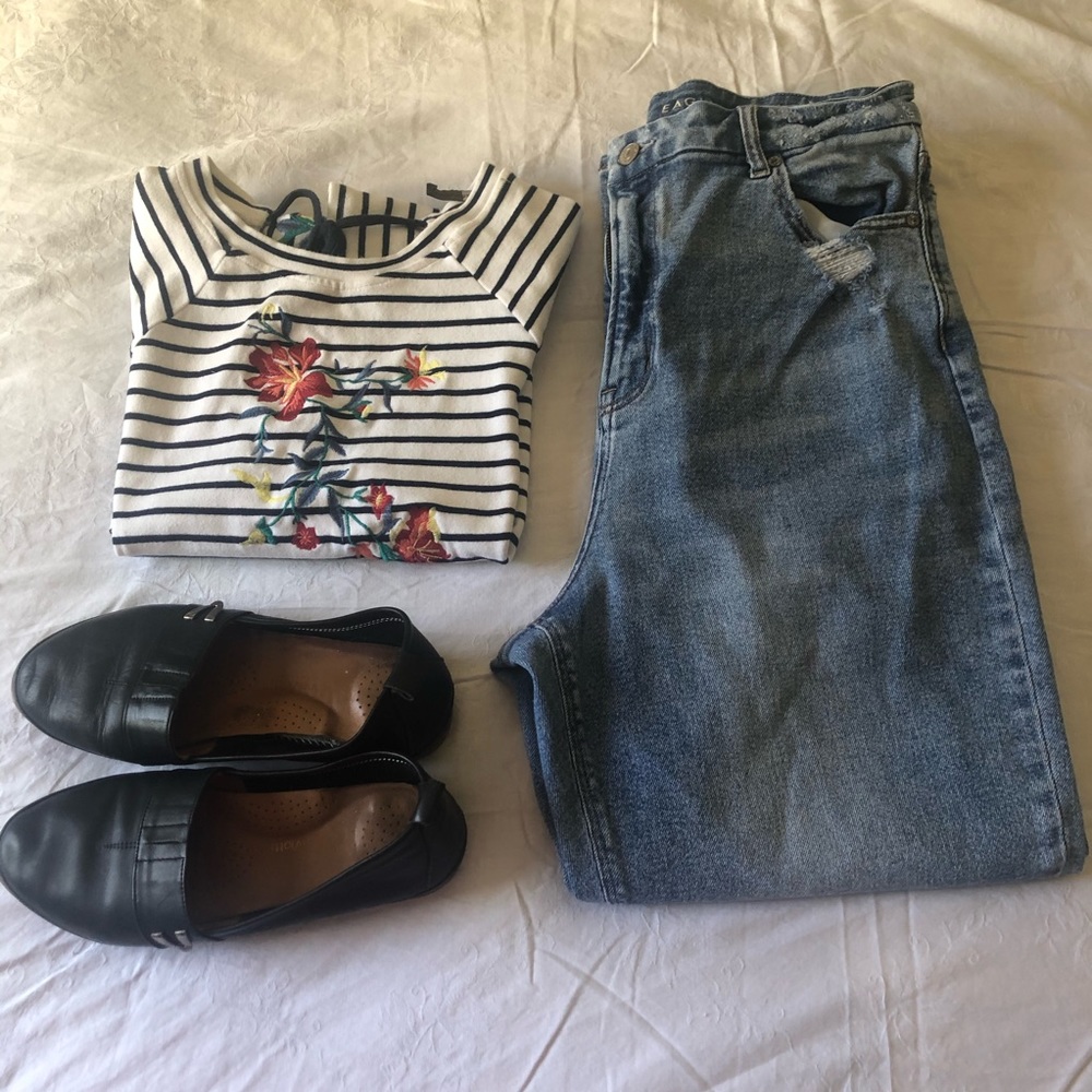 American Eagle Curvy Mom Jean